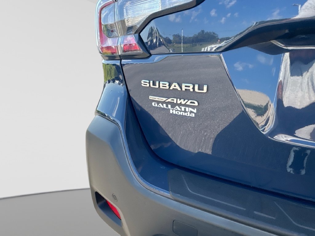Used 2023 Subaru Outback Touring AWD/4WD image 18