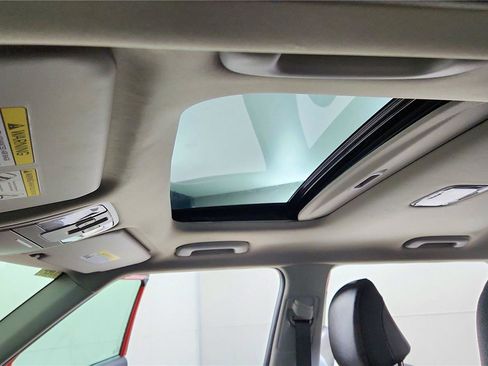 Used 2025 Kia Soul GT-Line w/ GT-Line Technology Package image 28