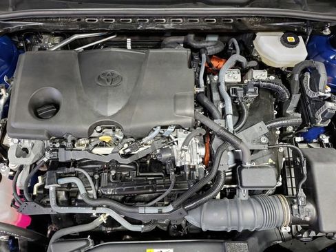 Used 2025 Toyota Camry XSE image 26
