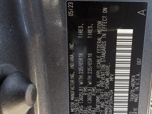 Used 2023 Toyota Highlander XLE image 36