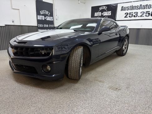Used 2013 Chevrolet Camaro SS w/ RS Package RWD image 6