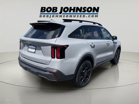Used 2024 Kia Sorento X-Line EX AWD/4WD image 3