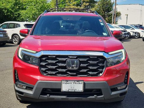 Used 2023 Honda Passport EX-L image 2