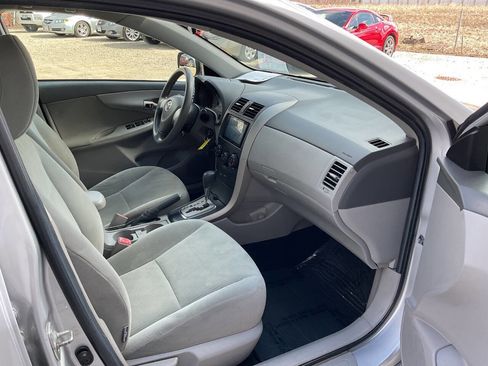 Used 2010 Toyota Corolla LE image 36