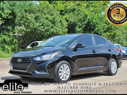 Used 2022 Hyundai Accent SE w/ Cargo Package