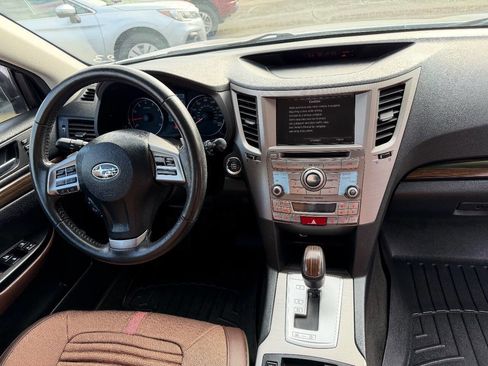 Used 2013 Subaru Outback 3.6R Limited image 43