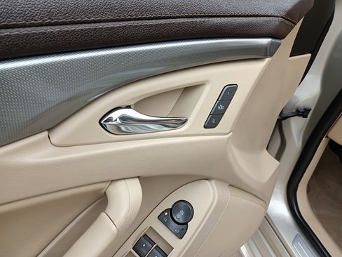 Used 2013 Cadillac CTS Luxury image 23