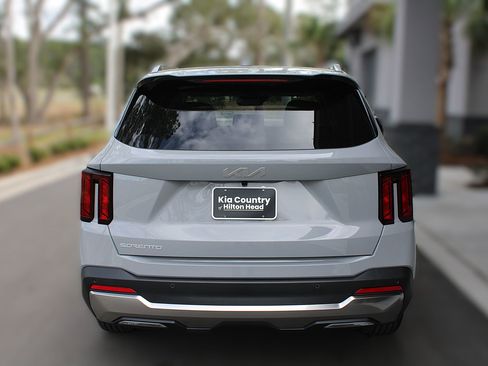 New 2026 Kia Sorento S w/ S Panoramic Sunroof Package image 8