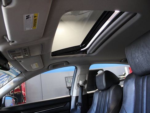 Used 2021 Honda Accord Touring image 43