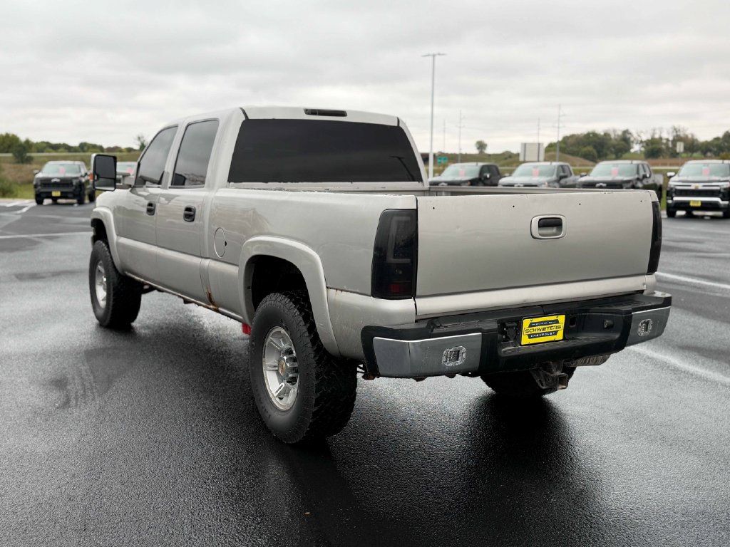 Used 2005 GMC Sierra 2500 SLT w/ Heavy-Duty Power Package AWD/4WD image 8