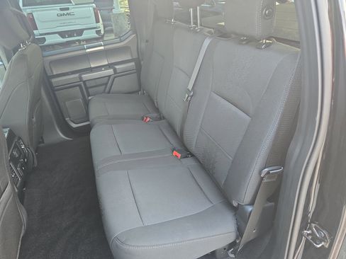 Used 2018 Ford F150 XLT w/ Equipment Group 302A Luxury image 15