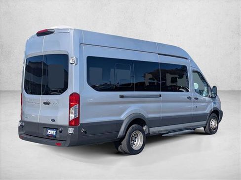 Used 2018 Ford Transit 350 XLT image 4