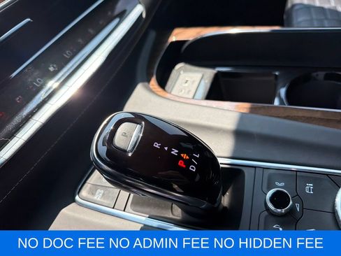Used 2023 Cadillac Escalade Sport Platinum w/ Heavy-Duty Trailer Package AWD/4WD image 27