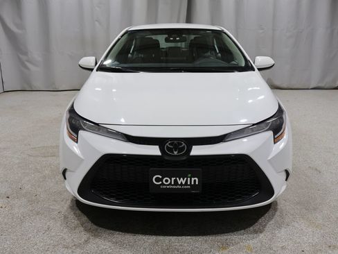 Used 2022 Toyota Corolla LE w/ Carpet Mat Package (TMS) FWD image 8