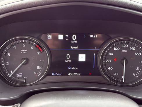 Used 2019 Cadillac XT4 Sport image 14