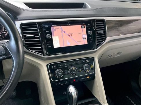 Used 2019 Volkswagen Atlas SEL AWD/4WD image 9