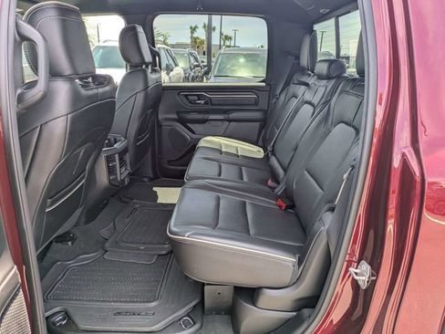 Used 2024 RAM 1500 Limited AWD/4WD image 10