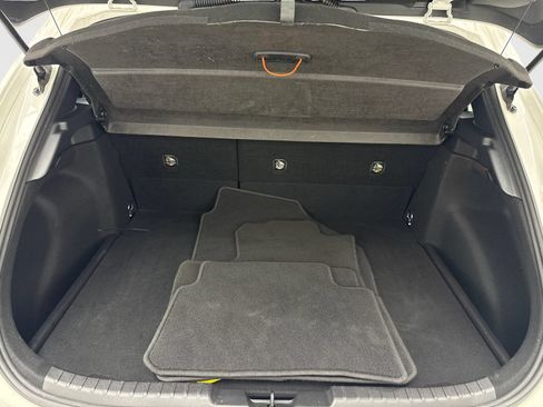 Used 2022 Toyota Corolla SE FWD image 46