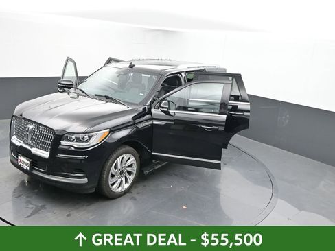 Used 2024 Lincoln Navigator Premiere image 63