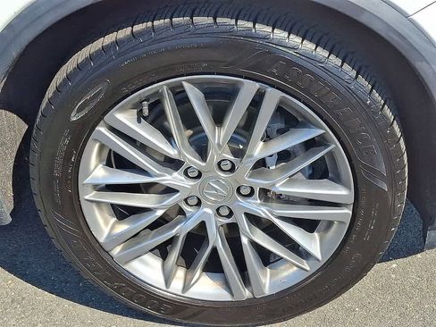 Used 2022 Acura MDX SH-AWD w/ Advance Package image 9