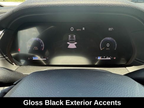 New 2025 Jeep Grand Cherokee Altitude image 27