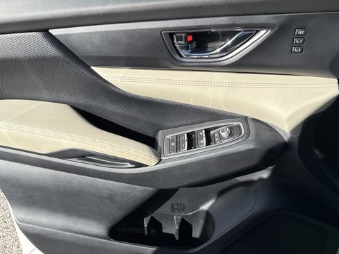 Used 2021 Subaru Ascent Limited image 14