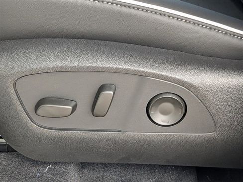 New 2025 Buick Enclave Sport Touring image 22