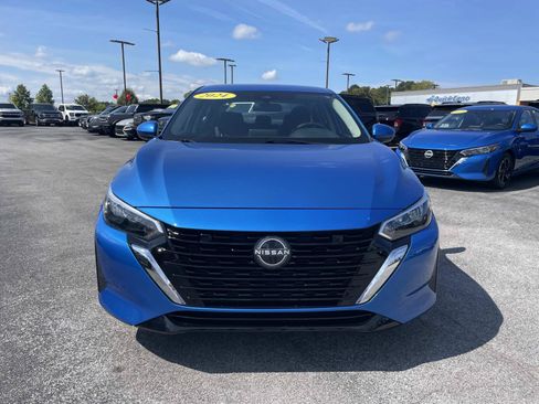 Used 2024 Nissan Sentra SV FWD image 10