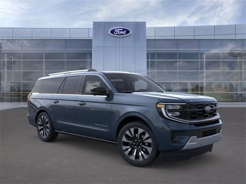 New 2026 Ford Expedition Max Platinum w/ Driver's Package image 7