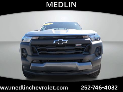 New 2026 Chevrolet Colorado Trail Boss AWD/4WD image 3