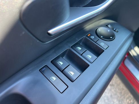 Used 2025 Hyundai Tucson SEL image 11