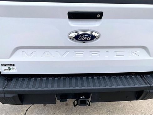 Used 2022 Ford Maverick XL image 32