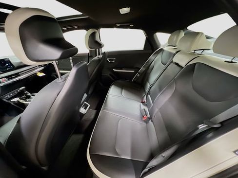 New 2025 Kia K4 GT-Line w/ GT-Line Premium Package image 26