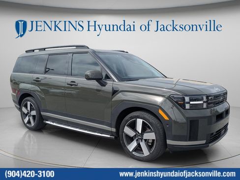 Used 2024 Hyundai Santa Fe Limited image 1