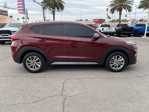 Used 2017 Hyundai Tucson SE Plus w/ Cargo Package image 4