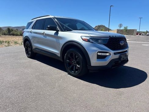 Used 2023 Ford Explorer ST w/ Equipment Group 401A AWD/4WD image 2