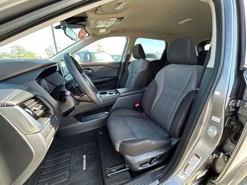 Used 2021 Nissan Rogue SV AWD/4WD image 26