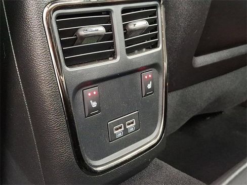 Used 2022 Dodge Charger SRT Hellcat w/ Harman/Kardon Audio Group image 11