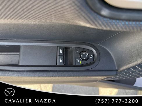 Used 2025 MINI Cooper S FWD image 11