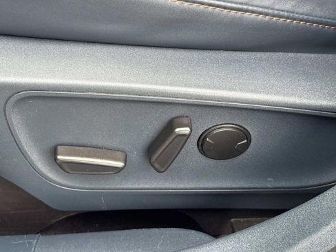 Used 2022 Ford Maverick Lariat w/ Equipment Group 500A Standard image 25