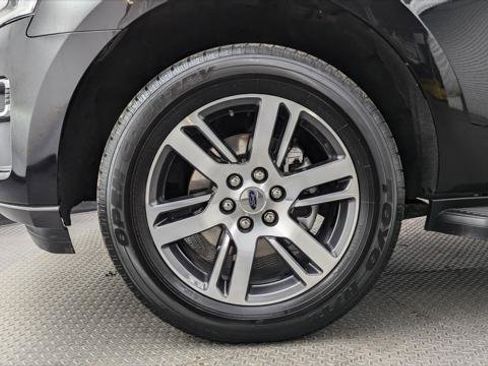 Used 2024 Ford Expedition Max Limited image 28