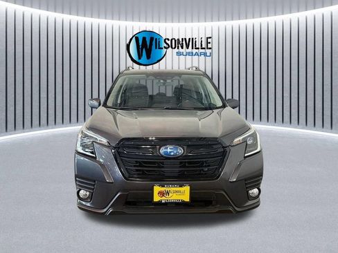 Certified 2023 Subaru Forester Premium AWD/4WD image 4