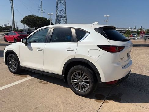 Used 2017 MAZDA CX-5 Touring AWD/4WD image 4