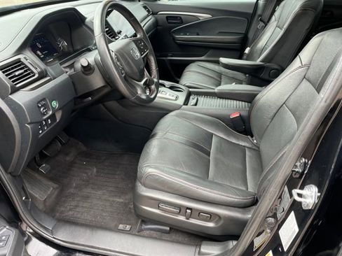 Certified 2022 Honda Passport TrailSport image 11