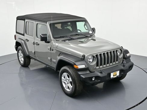 Used 2020 Jeep Wrangler Unlimited Sport S image 14