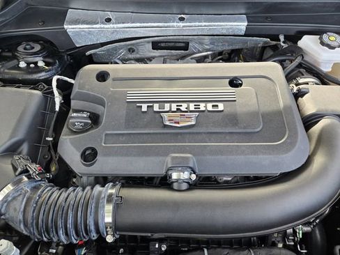 Used 2023 Cadillac XT4 Sport image 33