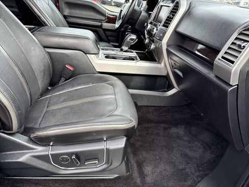 Used 2015 Ford F150 Platinum w/ Trailer Tow Package AWD/4WD image 13
