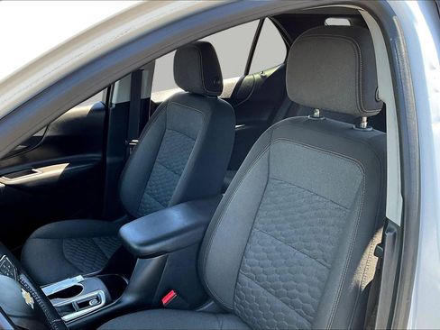 Used 2019 Chevrolet Equinox LT w/ Sun & Navigation Package FWD image 21