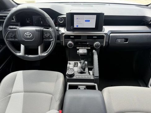 Used 2026 Toyota 4Runner SR5 AWD/4WD image 25
