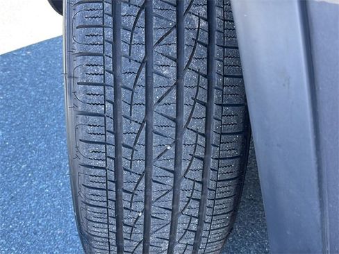 Certified 2024 Jeep Compass Sport image 11